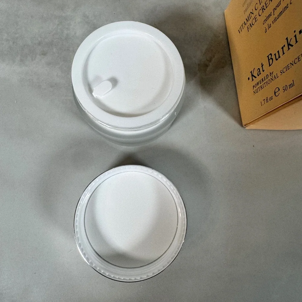 Kat Burki Vitamin C‎ Intensive Face Cream Essential Radiance 1.7 oz 50 ml New